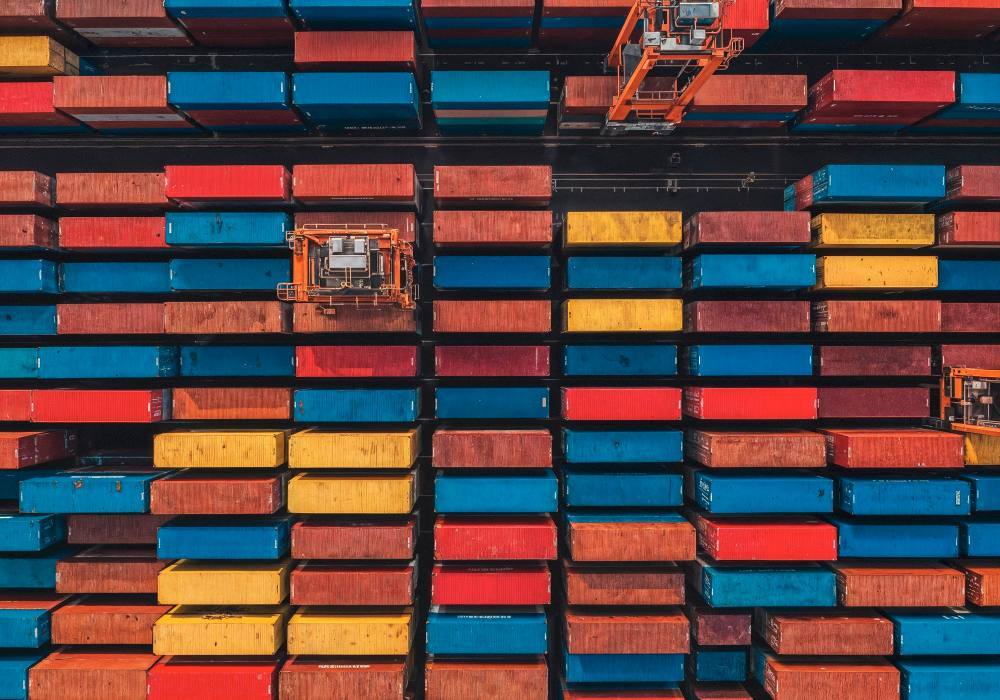 b13/container vs. Gridelements – Der große TYPO3-Vergleich 2025