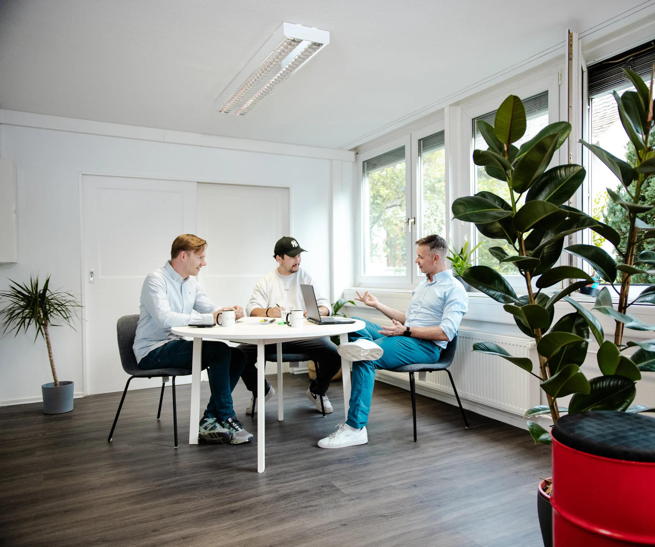 quellcoder Webagentur Korntal Team Meeting Arbeitsbesprechung